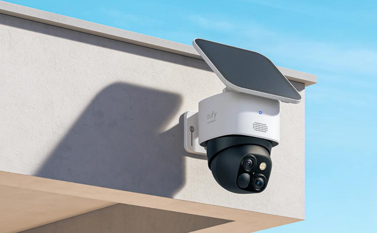 Why Choose a PTZ Security Camera Over Fixed Units