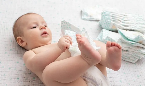 How Do You Dispose of Diapers in Eco-Friendly Ways?